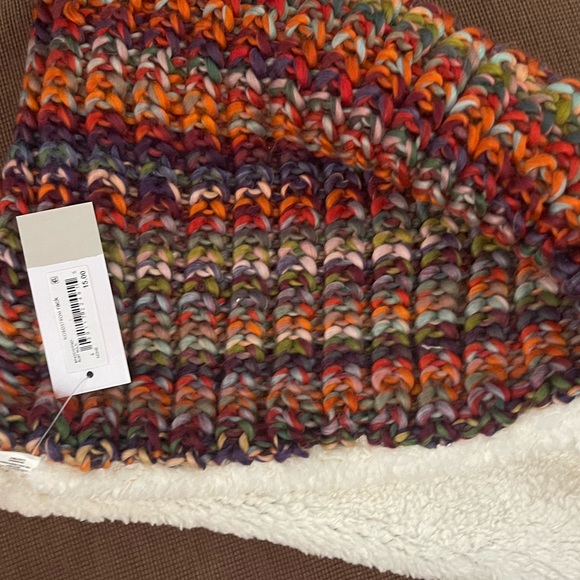 BP scarf 🧣 - Picture 1 of 2